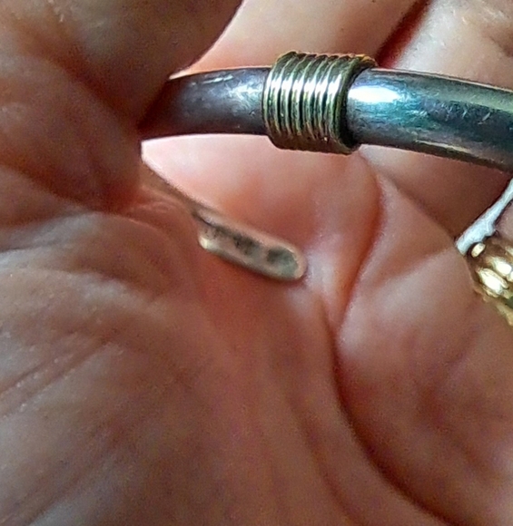 Vintage Solid Sterling Silver 18kt Yellow Gold Hallmarked Signed Abigail Cuff - Picture 9 of 10